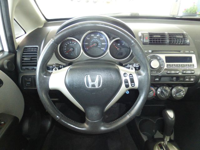 2007 Honda Fit 9-3 4Dr