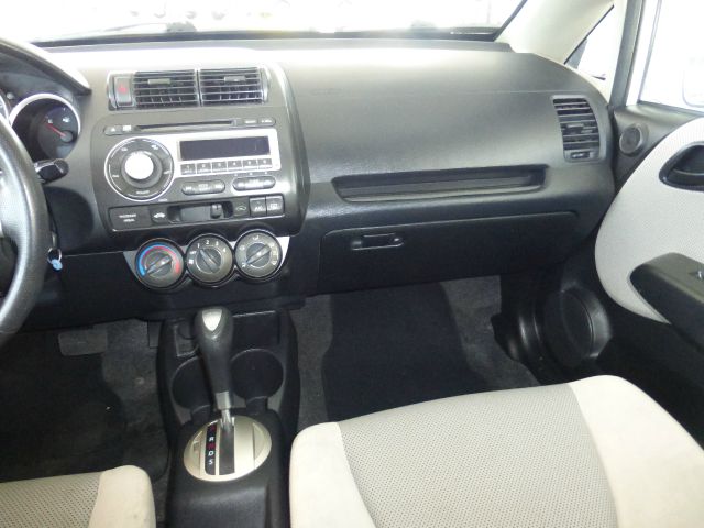 2007 Honda Fit 9-3 4Dr