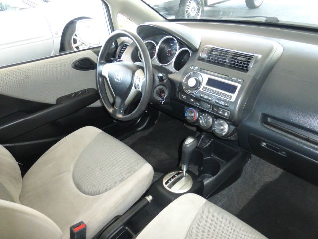 2007 Honda Fit 9-3 4Dr