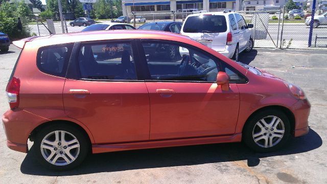 2007 Honda Fit 9-3 4Dr