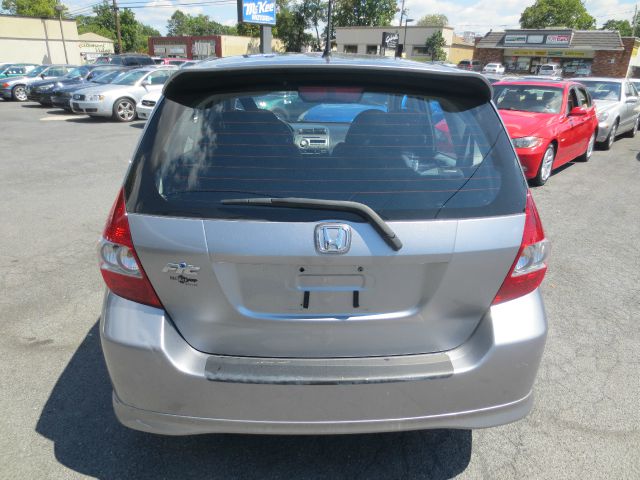 2008 Honda Fit 4 DOOR Wagon