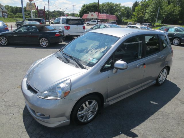 2008 Honda Fit 4 DOOR Wagon