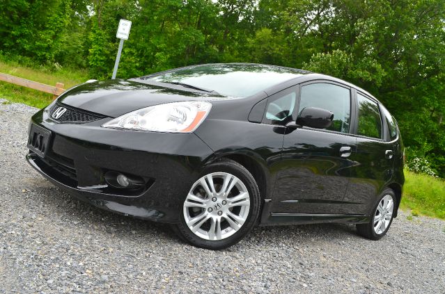 2009 Honda Fit 9-3 4Dr