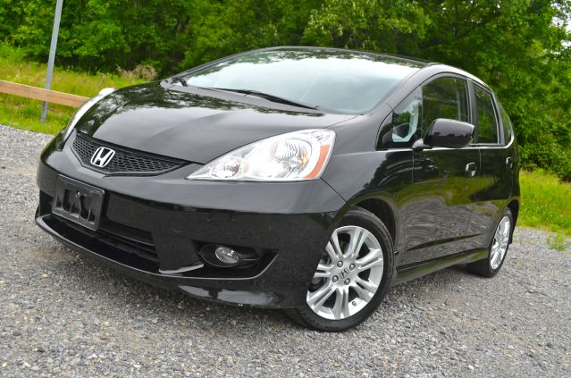 2009 Honda Fit 9-3 4Dr