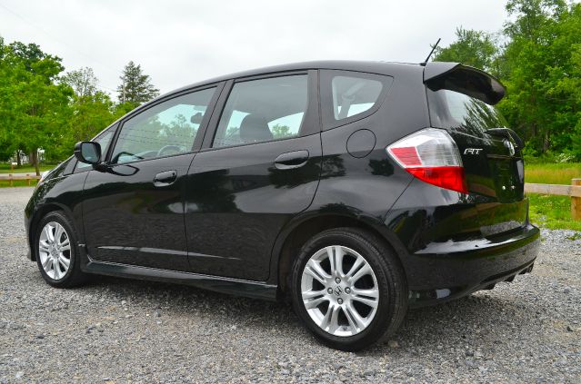 2009 Honda Fit 9-3 4Dr