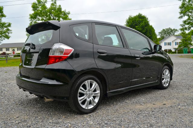 2009 Honda Fit 9-3 4Dr