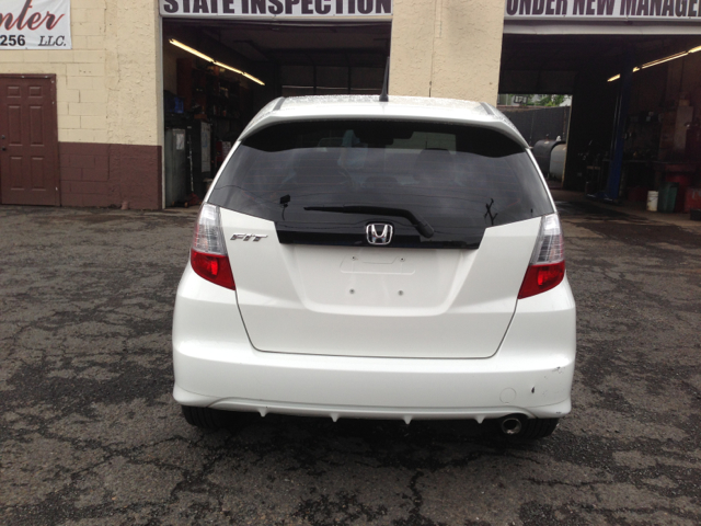 2009 Honda Fit 4 DOOR Wagon
