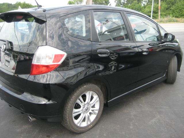 2010 Honda Fit 9-3 4Dr