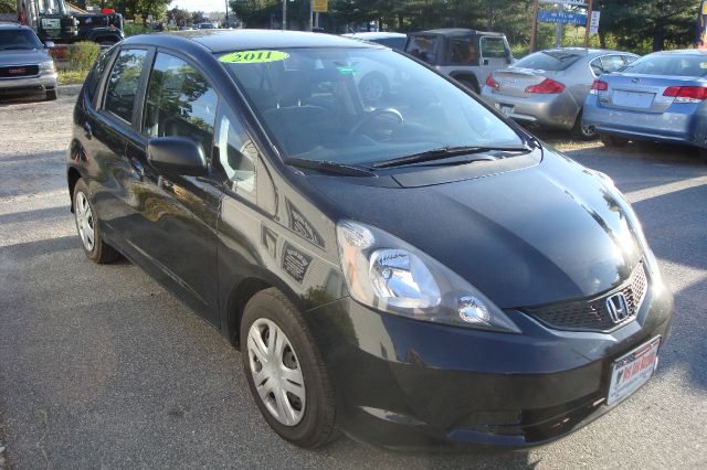 2011 Honda Fit Premium Quattro