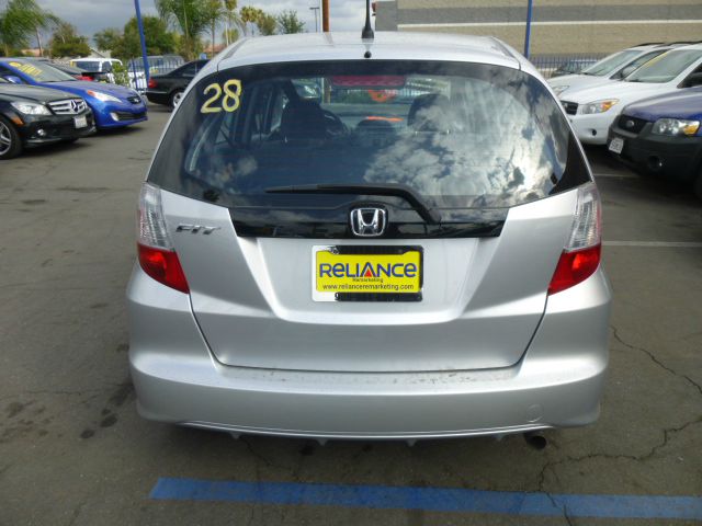 2011 Honda Fit Premium Quattro