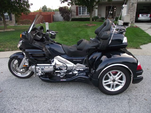 2009 Honda GOLDWING Trd/off Road Access Cab