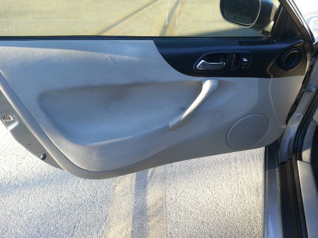 2005 Honda Insight 2004 2dr Cpe R/T