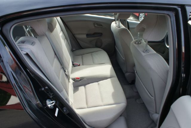 2010 Honda Insight Open-top