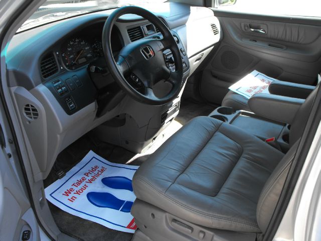 2002 Honda Odyssey LS 2WD