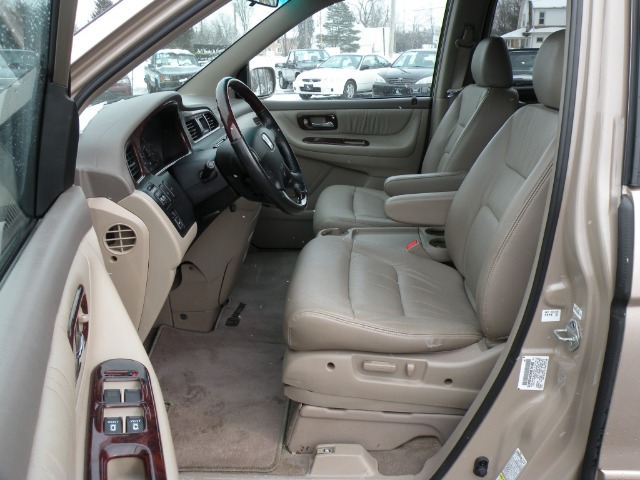 2002 Honda Odyssey LS 2WD