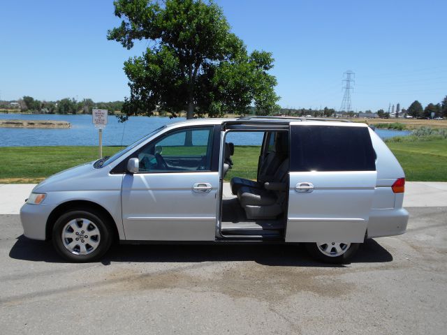 2002 Honda Odyssey LS 2WD