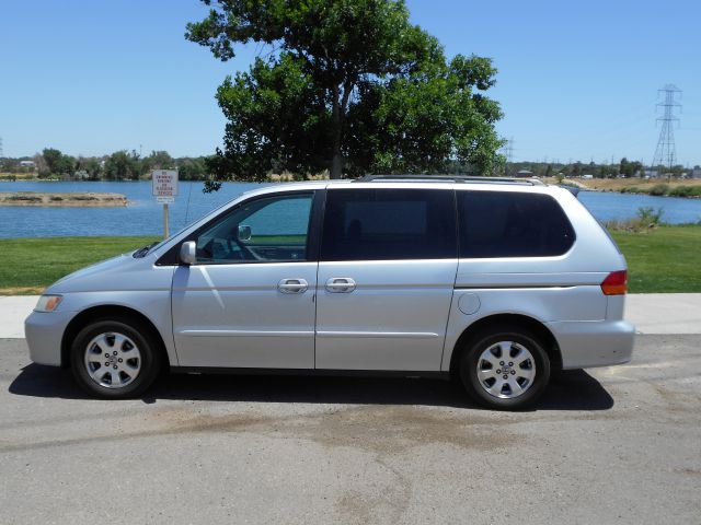 2002 Honda Odyssey LS 2WD