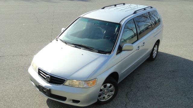 2003 Honda Odyssey AWD LT - 29 MPG For HWY