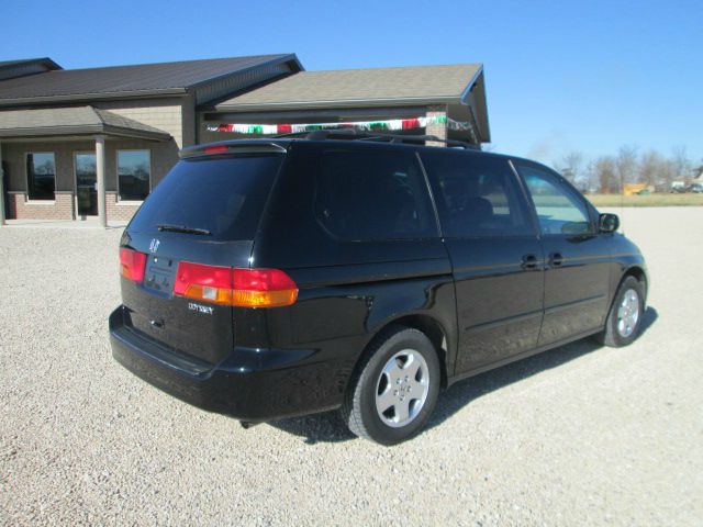 2003 Honda Odyssey GS 43
