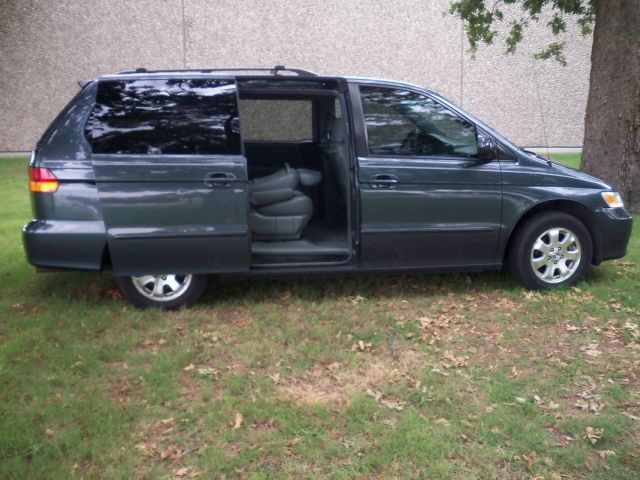 2003 Honda Odyssey GS 43