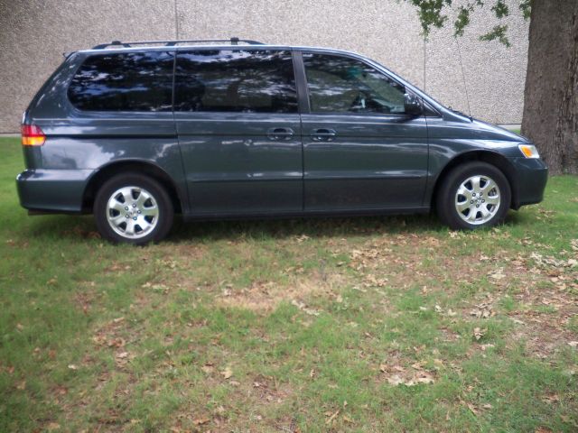 2003 Honda Odyssey GS 43