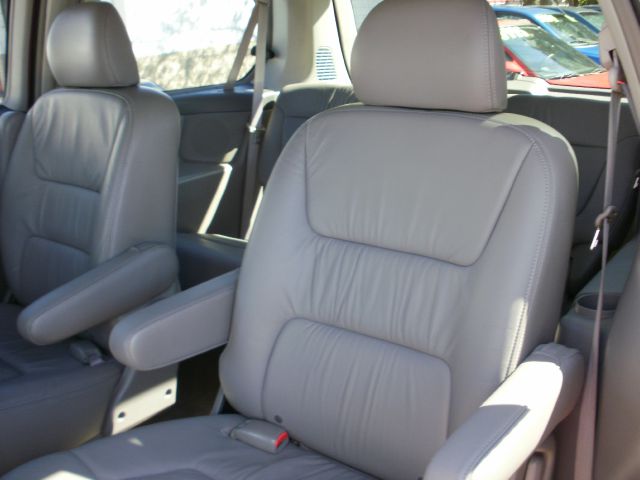 2003 Honda Odyssey GS 43