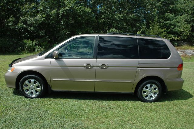 2003 Honda Odyssey GS 43