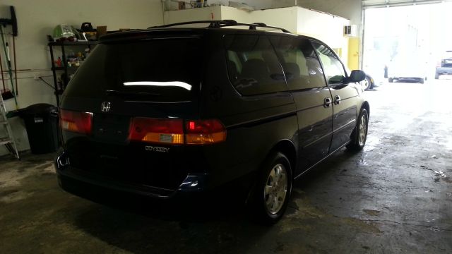 2003 Honda Odyssey GS 43