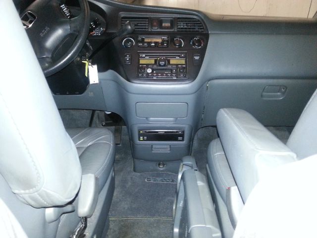 2003 Honda Odyssey 2500hd LS 4X4