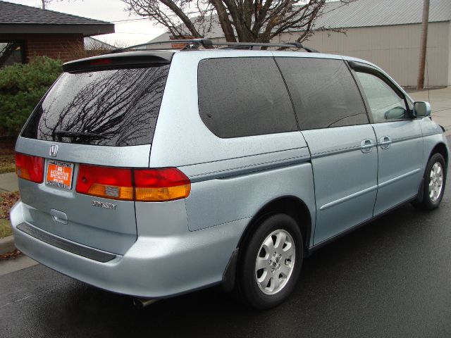 2003 Honda Odyssey GS 43