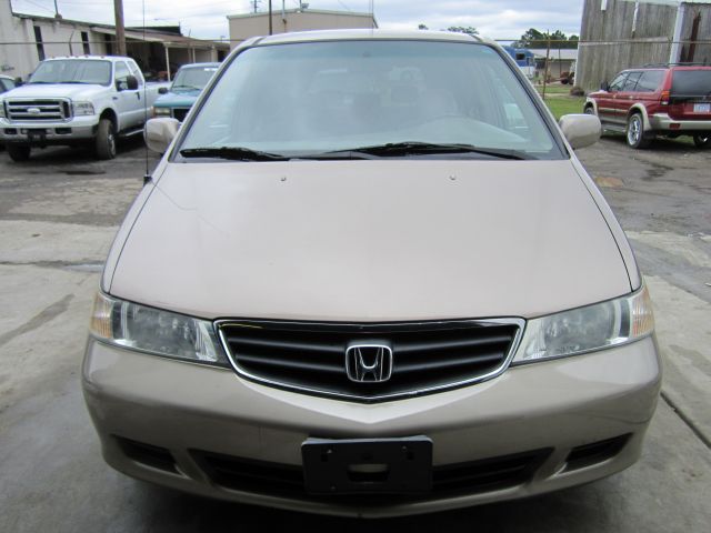 2004 Honda Odyssey 4dr Quad Cab 160.5 DRW 4WD Laramie