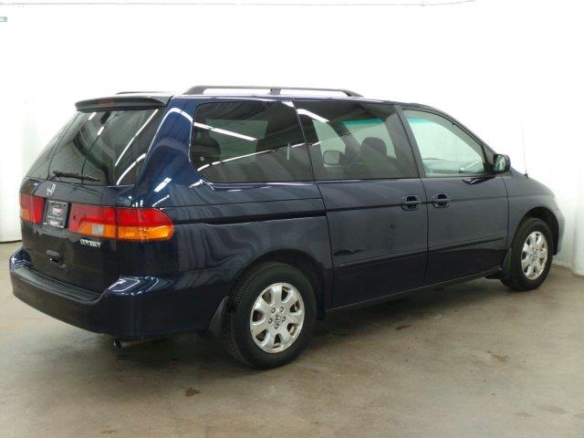 2004 Honda Odyssey LS 2WD