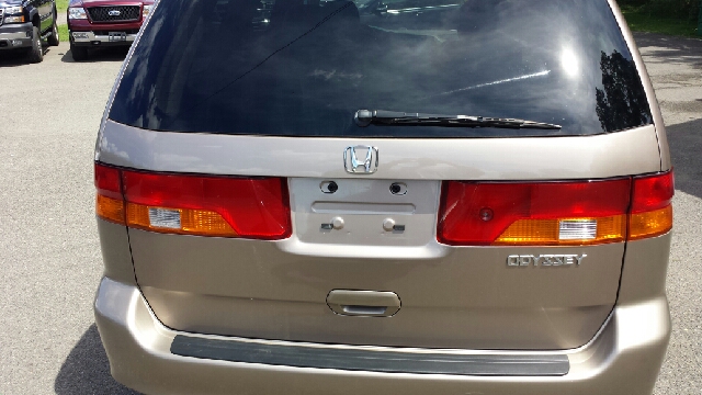 2004 Honda Odyssey GS 43