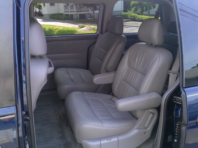 2004 Honda Odyssey GS 43