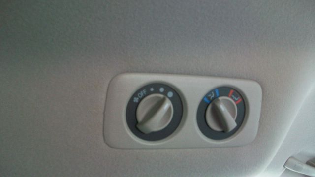 2004 Honda Odyssey 4dr Quad Cab 160.5 DRW 4WD Laramie