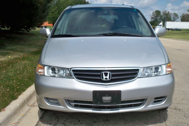 2004 Honda Odyssey LS 2WD