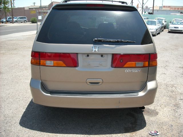 2004 Honda Odyssey GS 43