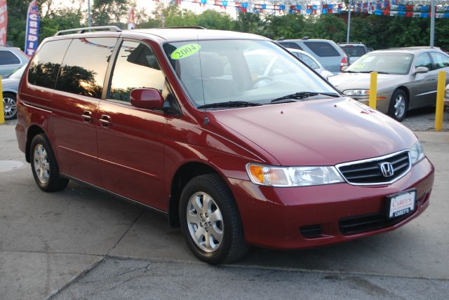 2004 Honda Odyssey 4dr Quad Cab 160.5 DRW 4WD Laramie