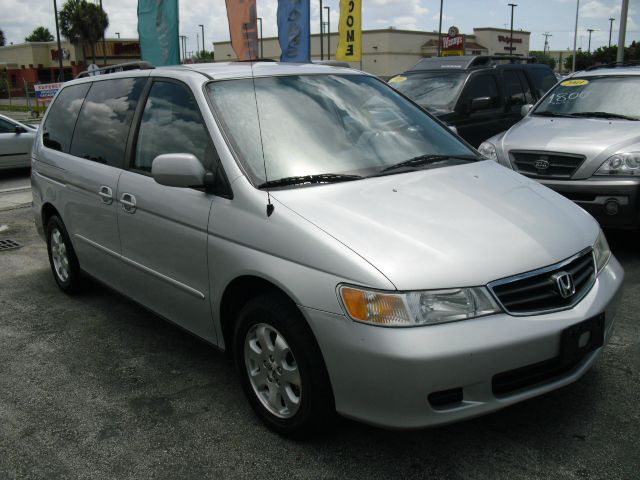 2004 Honda Odyssey GS 43