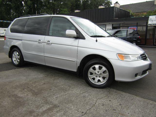 2004 Honda Odyssey GS 43