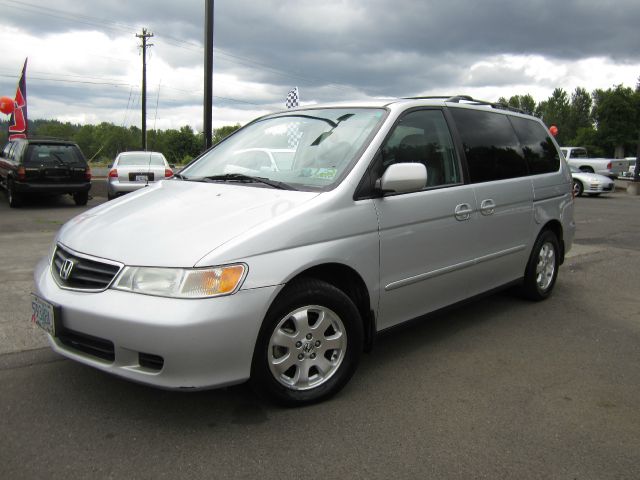2004 Honda Odyssey GS 43