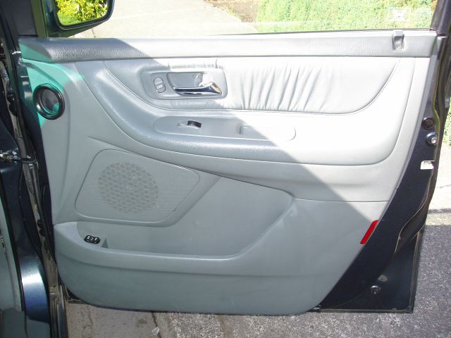 2004 Honda Odyssey GS 43