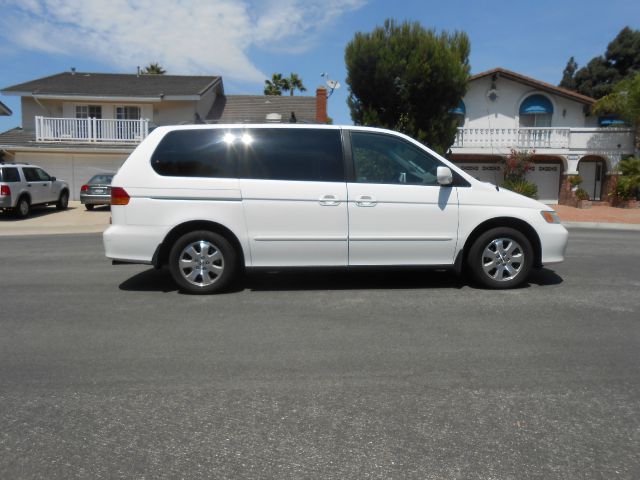 2004 Honda Odyssey LS 2WD