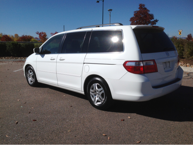 2005 Honda Odyssey GS 43