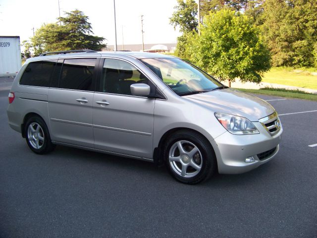2005 Honda Odyssey Grand Touring Sport