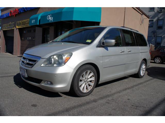 2005 Honda Odyssey SE Sport Wagon 4D