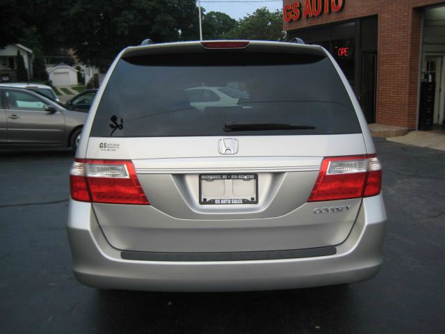 2005 Honda Odyssey GS 43