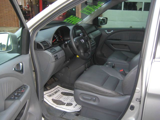 2005 Honda Odyssey GS 43