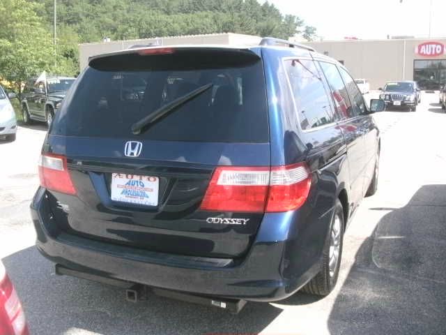 2005 Honda Odyssey GS 43