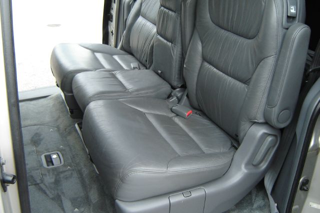 2005 Honda Odyssey GS 43